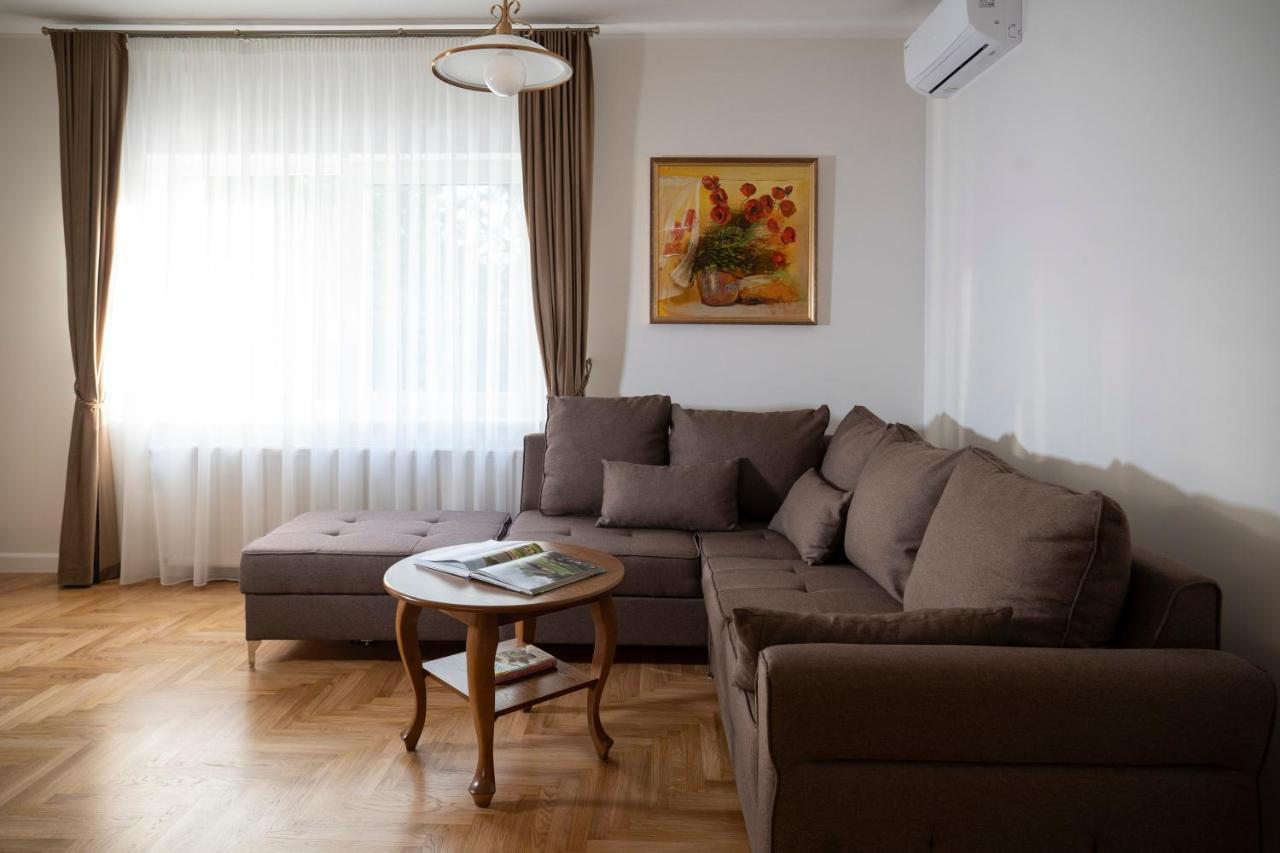 Villa Acacia Kaunas Exterior foto